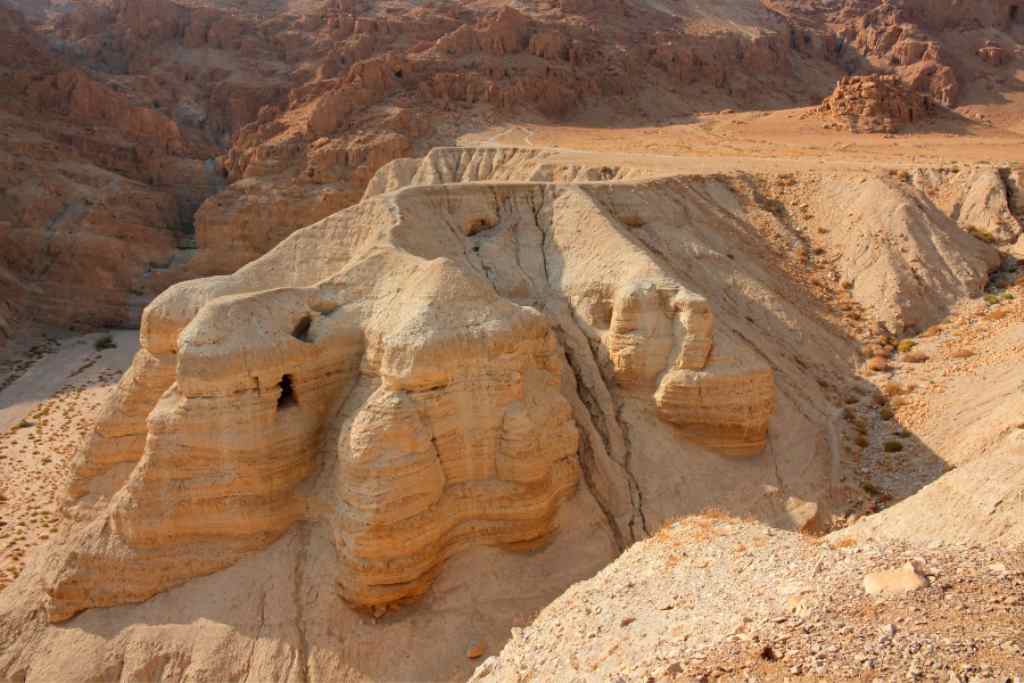 visitas Cuevas del Qumrán